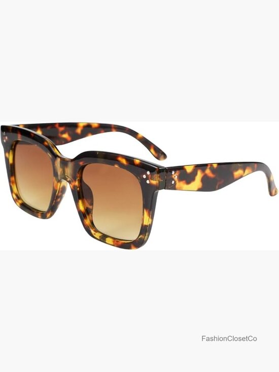 Vintage Square Sunglasses with UV400 Protection, Lightweight Plastic Frame main image 4